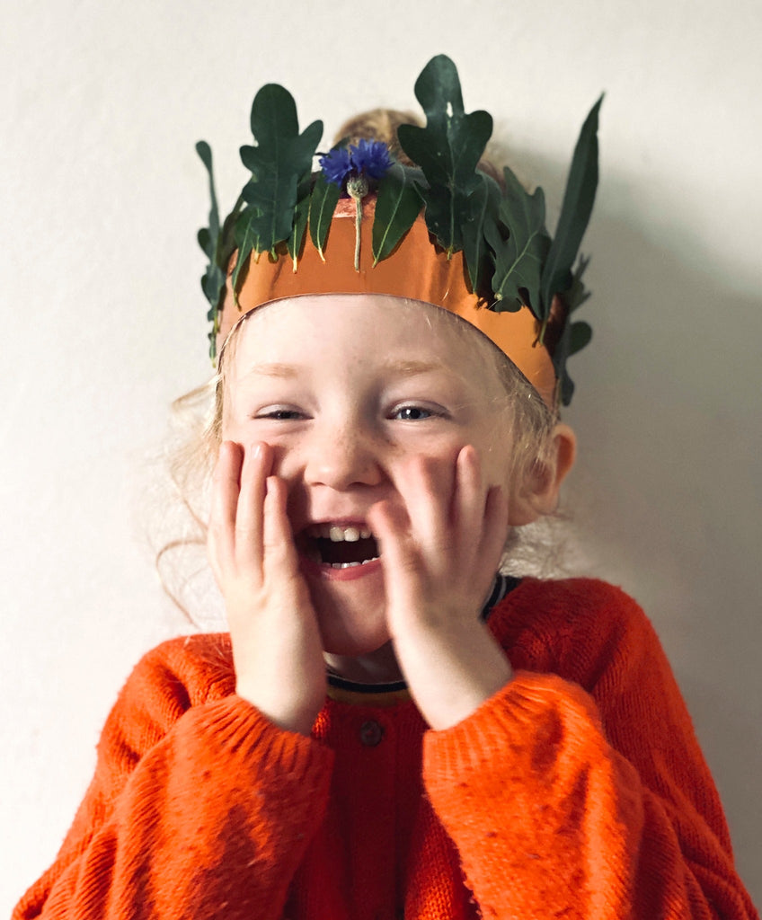 Autumn walks and leaf crowns!